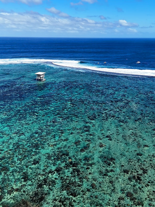 Teahupoo spot: the judges' tower